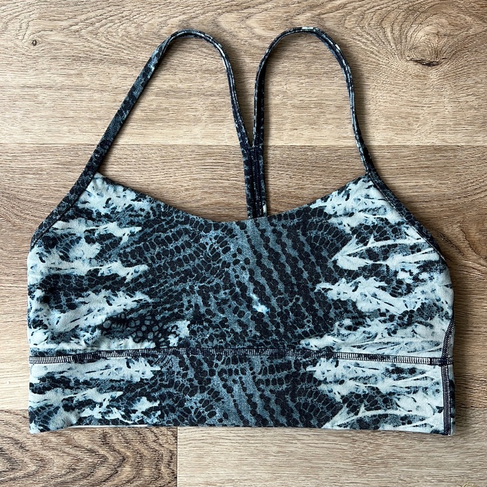 Lululemon flow y bra long line nulu in indigo lace starlight multi